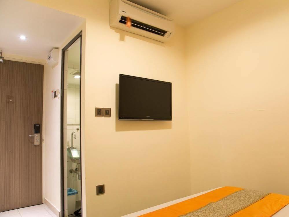 Oyo Rooms Maharajalela Monorail Station Kuala Lumpur Exterior photo